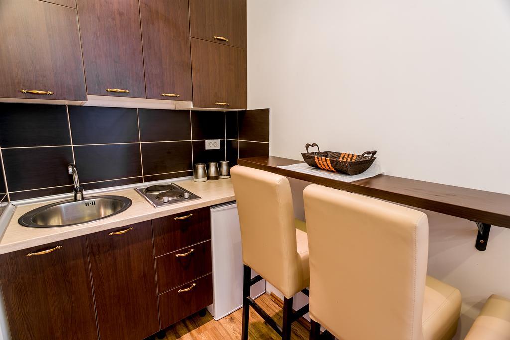 Radanovići Tramonto Apartments מראה חיצוני תמונה