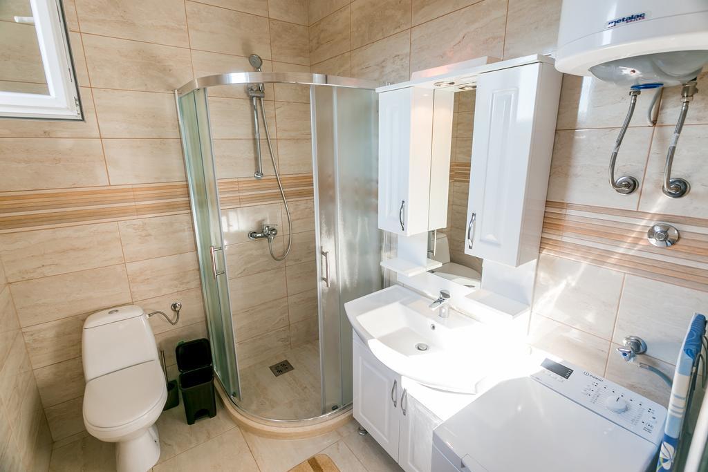 Radanovići Tramonto Apartments מראה חיצוני תמונה