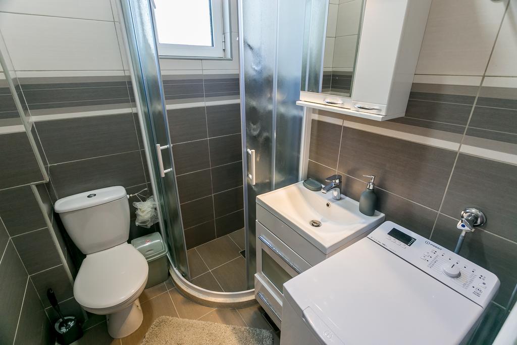 Radanovići Tramonto Apartments מראה חיצוני תמונה