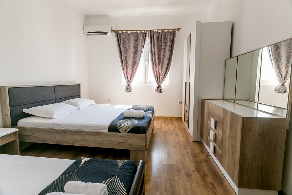Radanovići Tramonto Apartments מראה חיצוני תמונה
